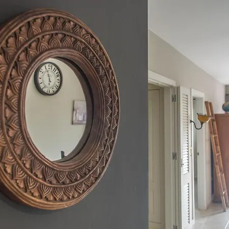 Exotic And Sunny Esmeralda *