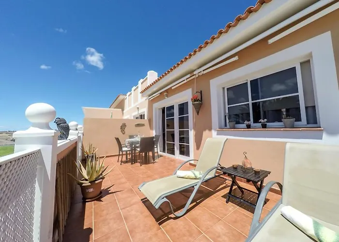 Exotic And Sunny Esmeralda Lejlighed *